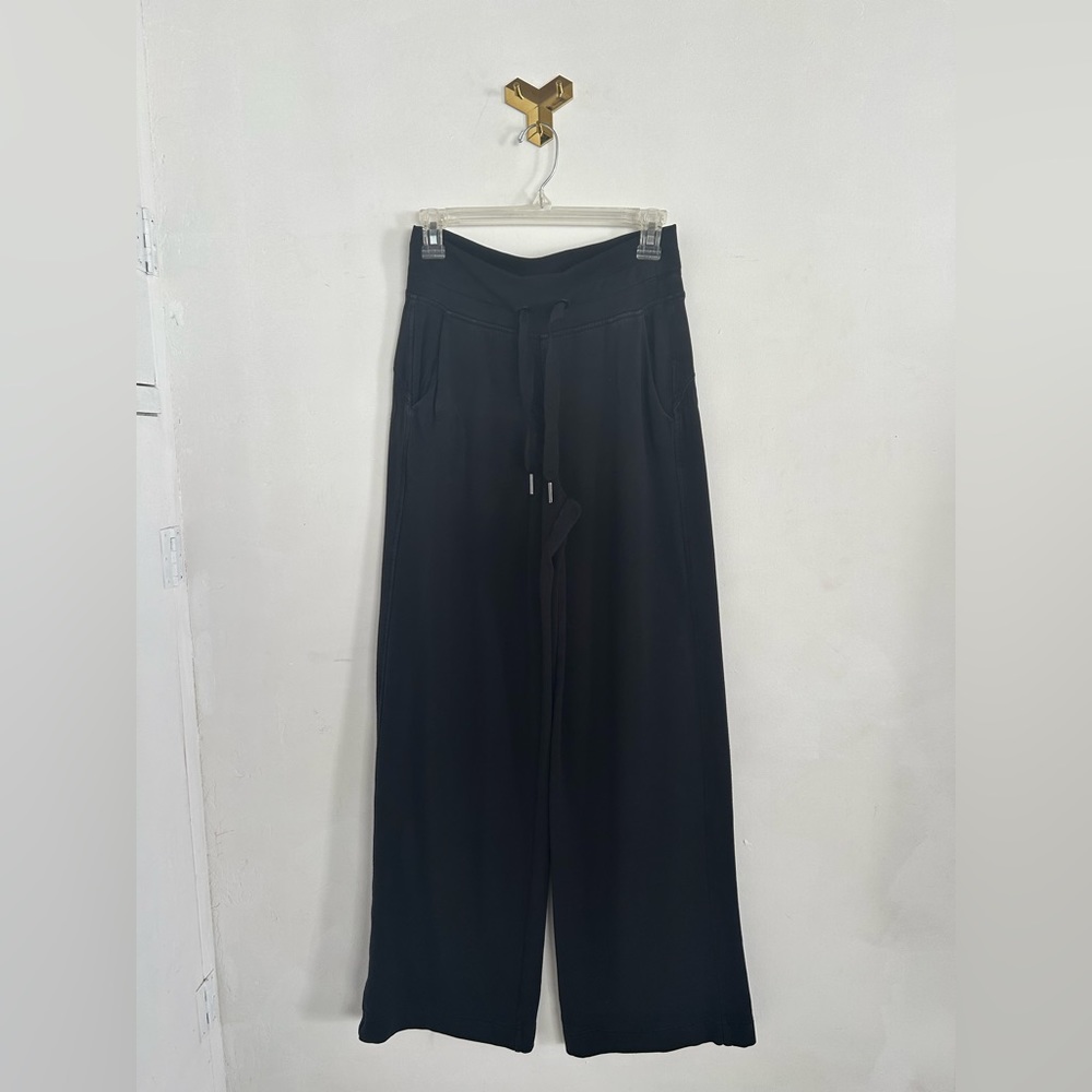 Athleta wide leg black drawstring sweatpants Size XS